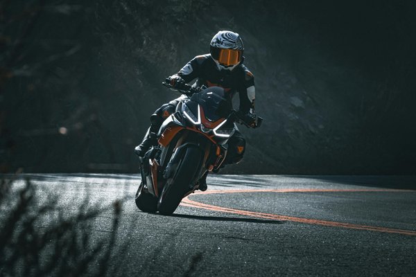 Comment les politiques gouvernementales façonnent-elles l'avenir des transports ?